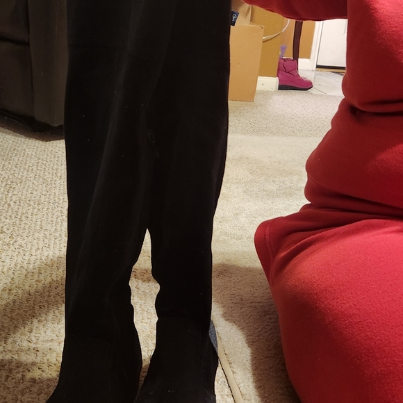 VELVETY/SUEDE KNEE HIGH BOOTS - Picture 3 of 6